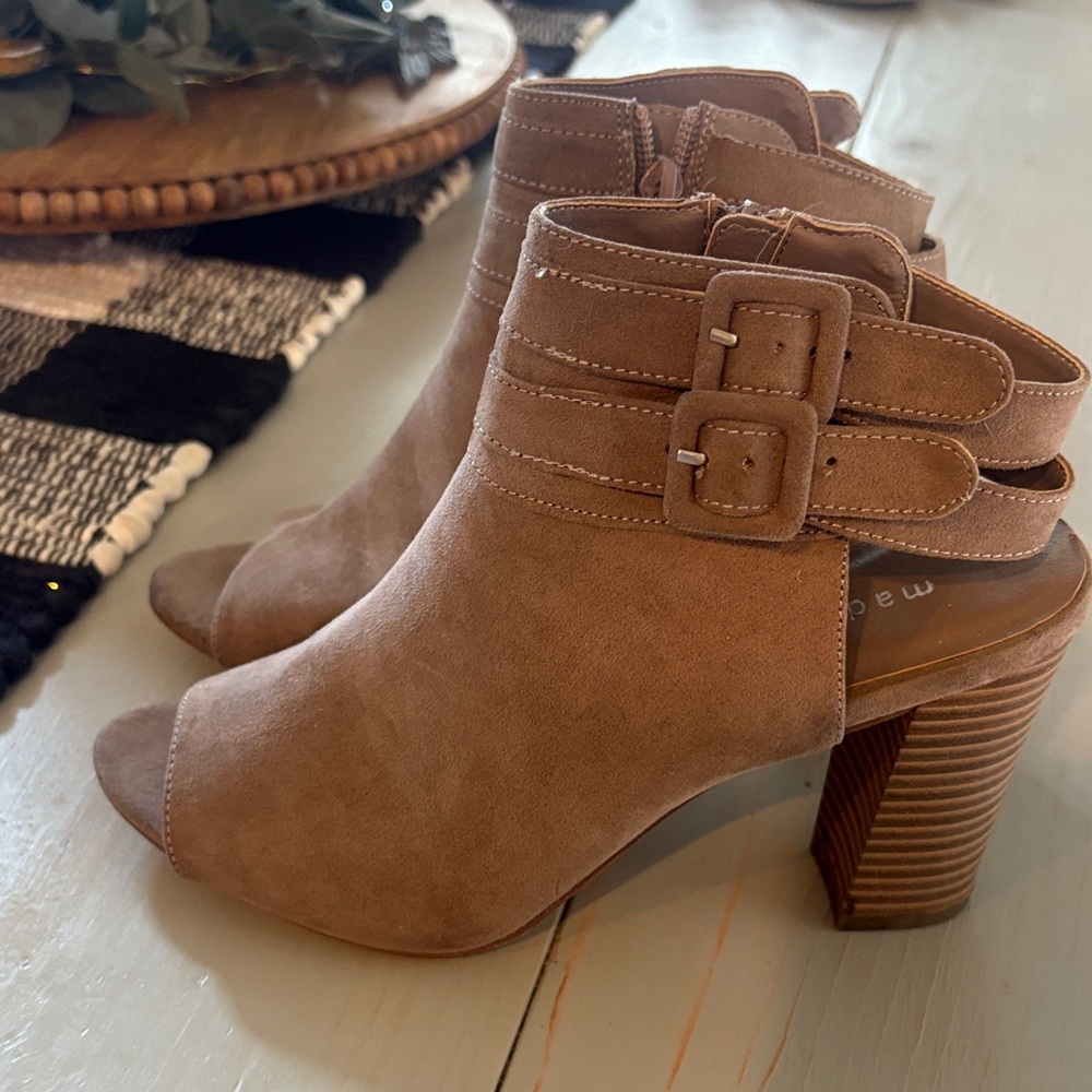 Madden Girl Suede Brown Buckle Heeled Boots